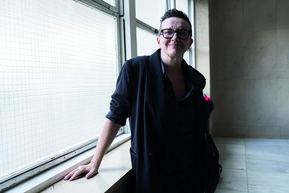 Pessics de saviesa.  PENSAR ENTRE BINARIS. NAVEGAR LA COMUNICACIÓ EN TEMPS FERÉSTECS