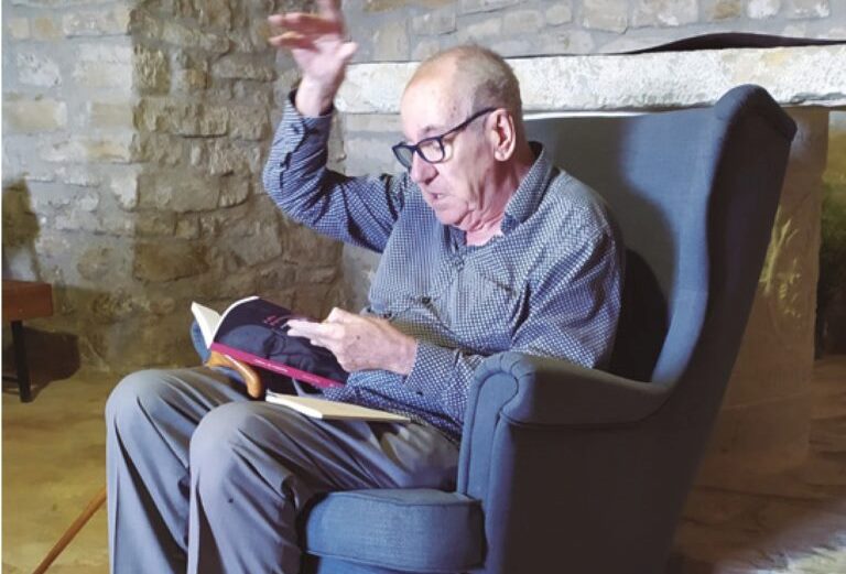 L'OFICI DE POETA Amb Feliu Formosa i Sònia Moya Villanueva.