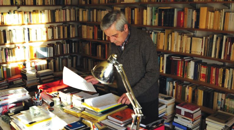 PRESENTACIÓ DEL LLIBRE INCERTESA DE L'ALBA (OBRA POÈTICA) De Lluís Calderer. Hi intervindran Jordi Estrada i Jaume Huch.