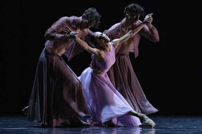 DANCING BEETHOVEN
